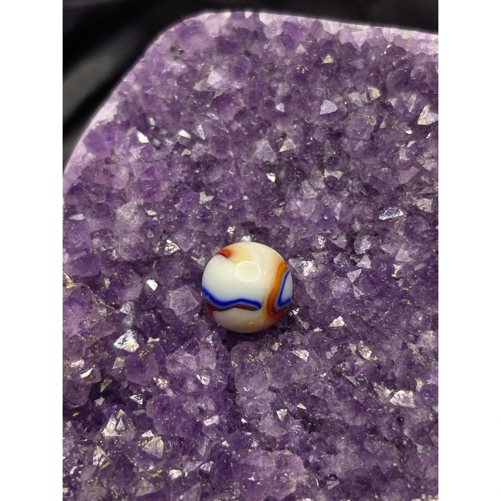 Akro‎ Agate Blue Oxblood,